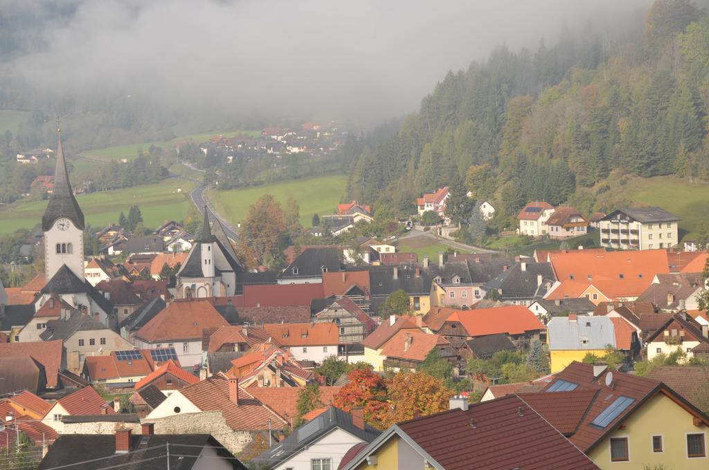 Pension Geissler-Reicher Oberwoelz Stadt Exterior foto